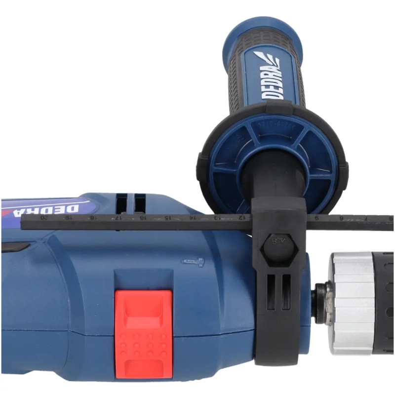 Príklepová vŕtačka 900W 4