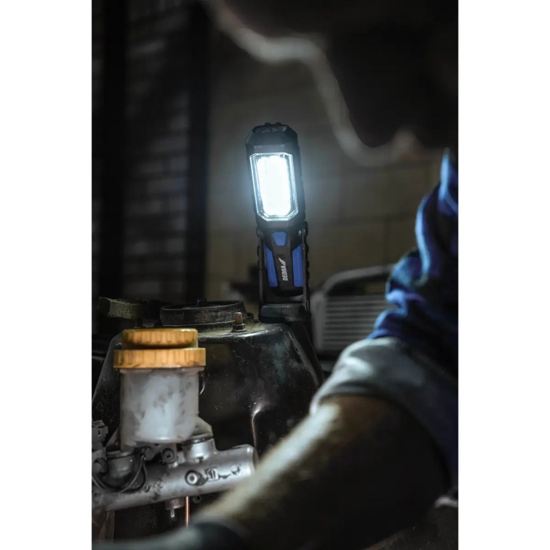 Baterka 3 W COB LED + 1 W LED, pozdĺžna s podstavcom, s baté 1