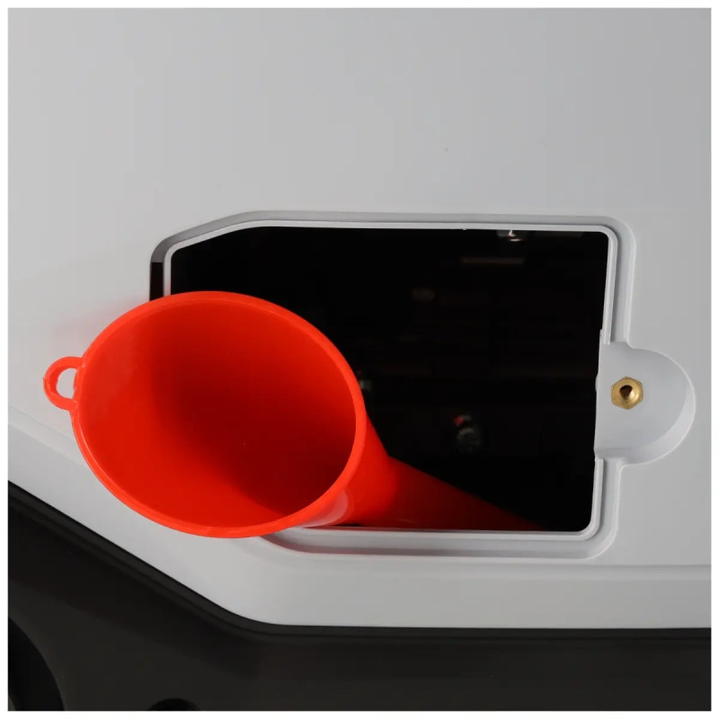 Invertorový zdrojový agregát 3,5/3,8kW 9