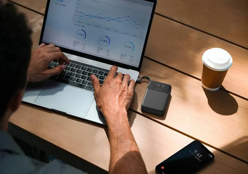 EcoFlow RAPID Magnetic Power Bank (10000mAh) - čierna – 3